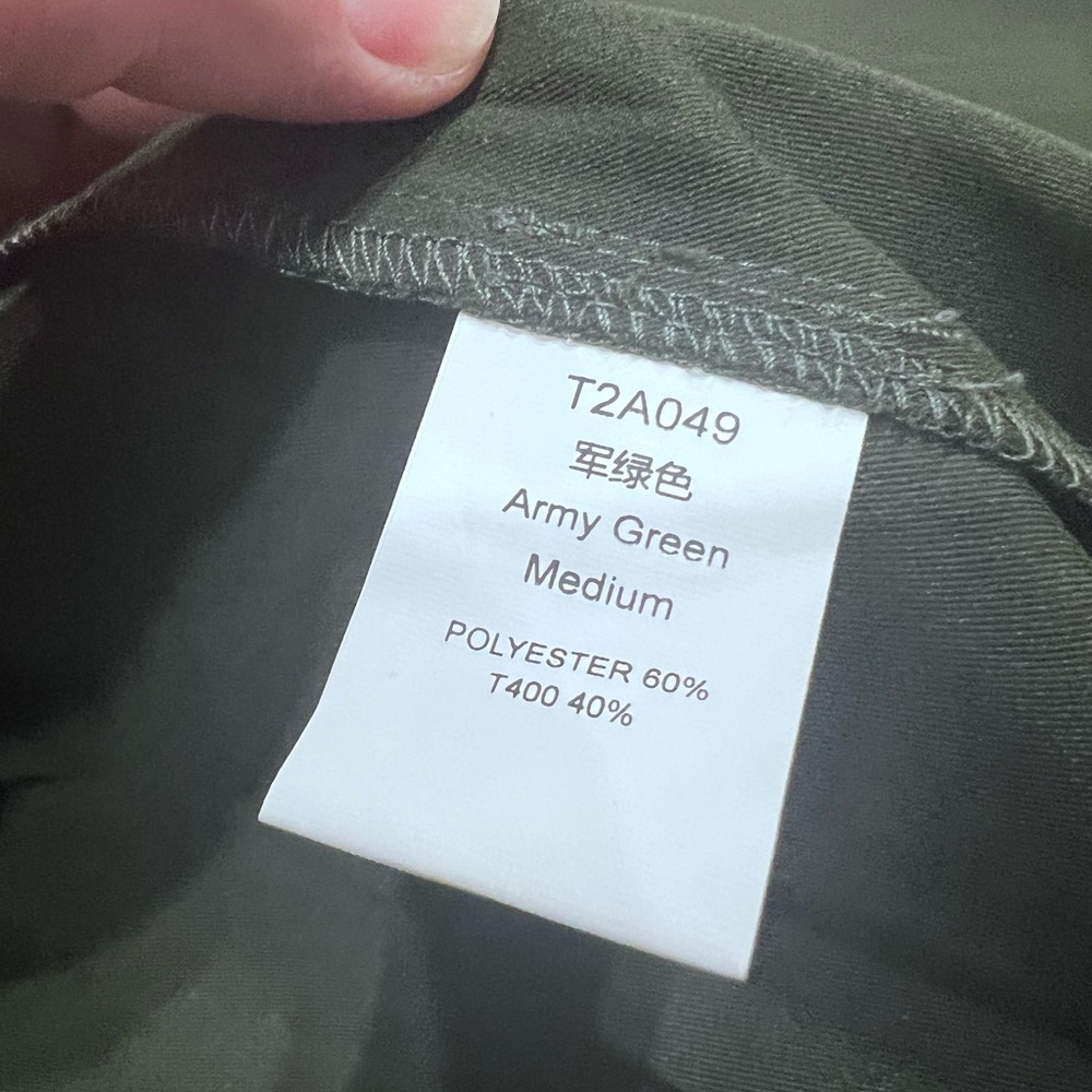 Army Green Trench Coat | Size Medium - Picture 13 of 14